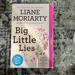 Big Little Lies by Liane Moriarty Book